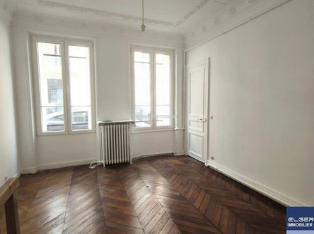 Location - appartement - 71.84 m² - 3 Pièces - Photo 4