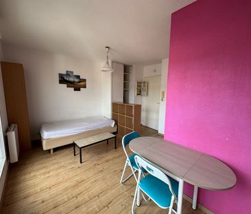 Location Appartement 1 pièce 18m² - Photo 3