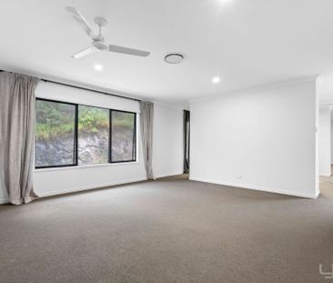 This One Has It All... We Welcome...26 Tash Court, Waterford - Photo 2