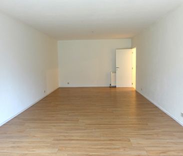 Rustig gelegen app met 2 slpk, terras en garage te Turnhout - Photo 2