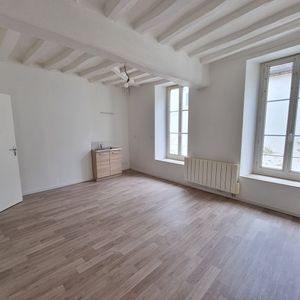 Location Appartement 1 pièce 27m² - Photo 3