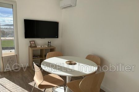 Appartement 5 Pièces 100 m² - Photo 2