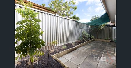 Fabulous villa set within a small well-kept complex! - Photo 3