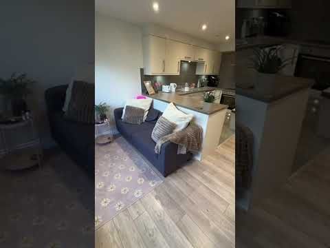 2 Bed Flat, Headingley Lane, LS6 - Photo 1