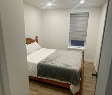 For Lease - 1571 Dupont Street Unit# 2nd Flr, Toronto, Ontario - Photo 2