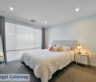 25 Jarrahdene Street, Piara Waters, WA 6112 - Photo 6