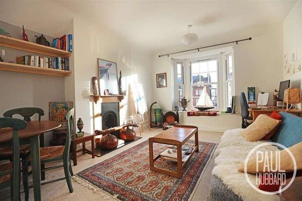 Banner Court, Kirkley Cliff Road, NR33 - Photo 1