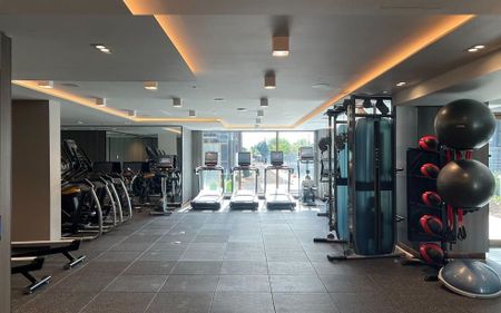 For Lease - 2343 Khalsa Gate Unit# 527, Oakville, Ontario - Photo 3