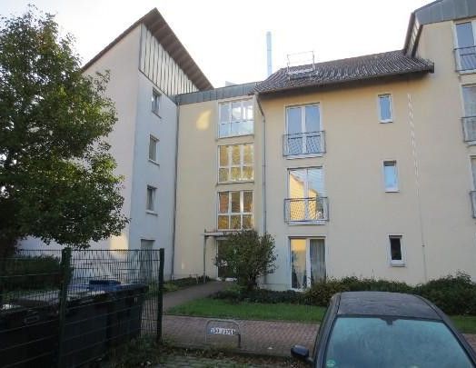 Neue Wohnung, neues Glück! Ansprechende 1,5-Zi.-DG (WBS) - Photo 1
