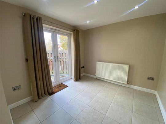 3 bedroom detached bungalow to rent - Photo 1