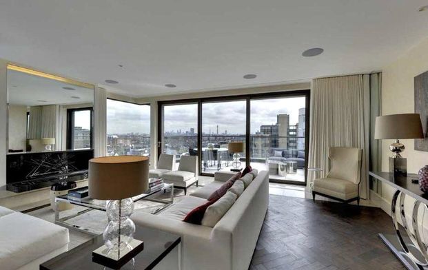 Queen’s Court, St John’s Wood - Photo 1