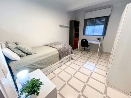 Calle Juan Manuel Rodríguez Correa, Sevilla, Andalusia 41009 - Foto 4