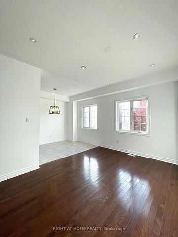 For Lease - 1505 Spinnaker Mews, Pickering, Ontario - Photo 4