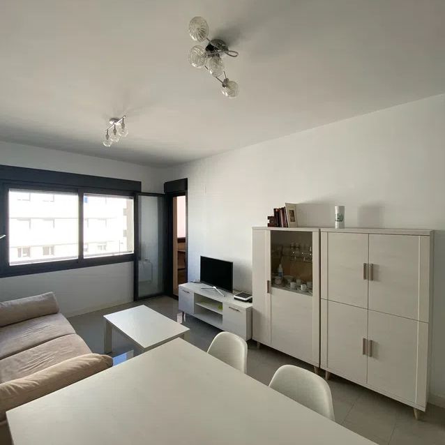 Alquiler de piso en Calle Mar Cantabrico, 10 - Photo 1