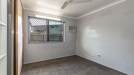 11 Toledo Court, Kirwan - Photo 5