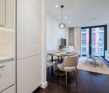 THORNES HOUSE, NINE ELMS, LONDON SW11 | 1 BEDROOM | 552 SQ FT | PRI... - Photo 6