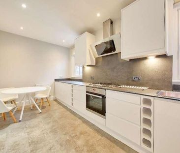 Chatsworth Avenue, Wimbledon Chase, SW20 - Photo 4