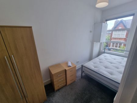 Greenhill Road, Harlesden, NW10 8UD, London - Photo 4