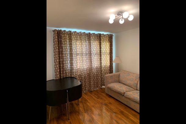 1 Bed Flat, Queens Crescent, NW5 - Photo 1