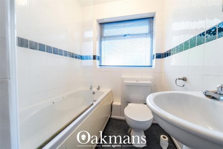 2 bedroom maisonette to rent - Photo 4