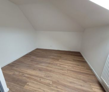 Location Appartement 3 pièces 49m² AVION 62210 - Photo 2