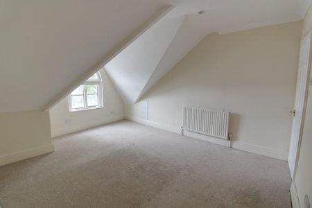 3 bedroom maisonette to rent - Photo 4