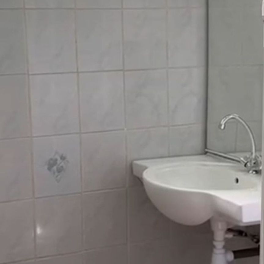 Appartement à louer 5 pièces • 160 m2 Morne-à-l'Eau - Photo 1