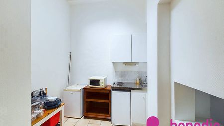 *Location studio meublé à Metz - Photo 3