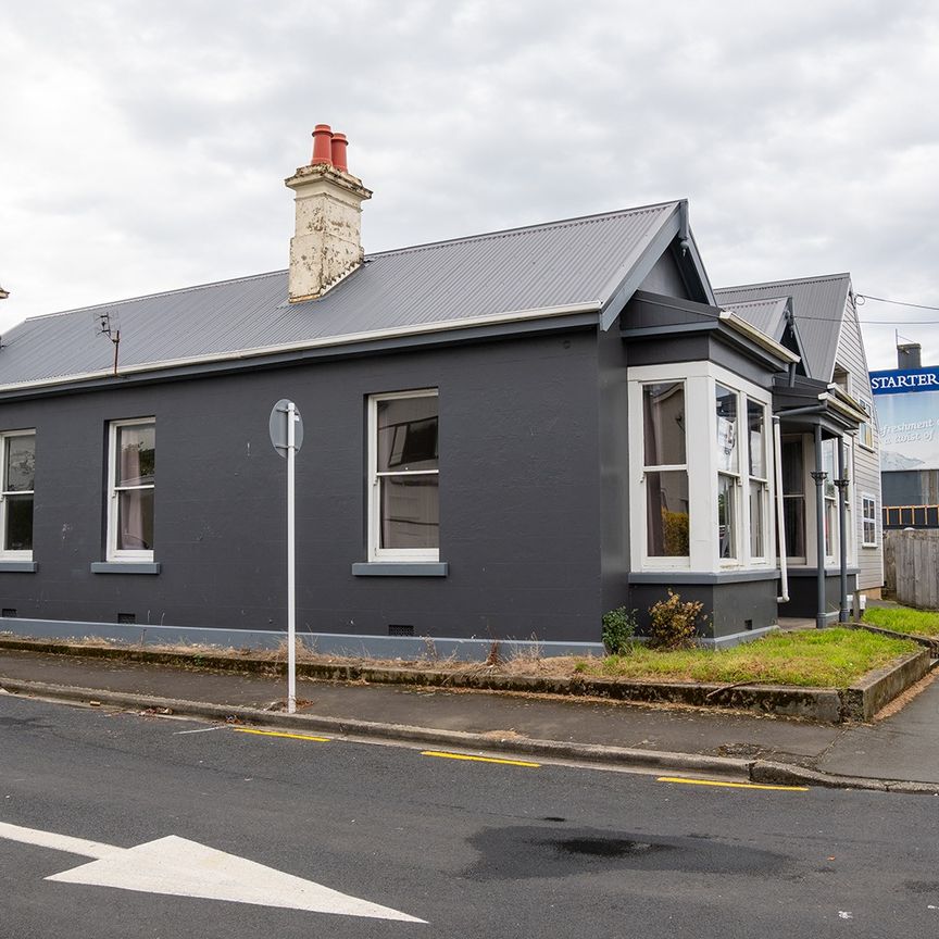 2025 Fantastic Five bedder on Frederick - AVAILABLE SHORT TERM - Photo 1