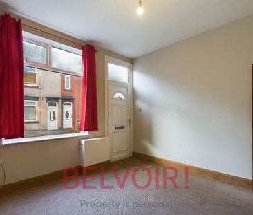 2 bedroom semi-detached house to rent - Photo 2