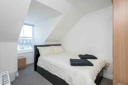 5 bedroom flat to rent - Photo 5