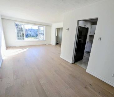 For Lease - 26 Heatherington Drive Unit# Upper Unit, Toronto, Ontario - Photo 4