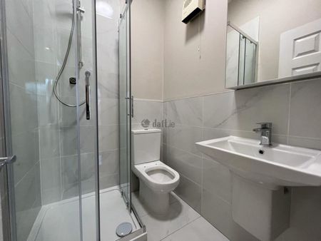 Apartment to rent in Dublin, Rathmines - Photo 5