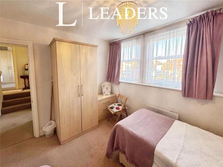 2 bedroom flat to rent - Photo 4