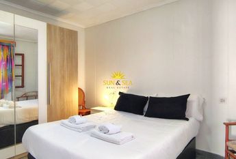 2 BEDROOM VILLA IN MIL PALMERAS