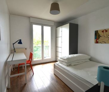 T5 MEUBLE BREST BELLEVUE POUR COLOCATION ! UNE CHAMBRE DISPONIBLE ! - Photo 5