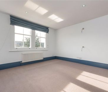 4 bedroom terraced house to rent - Photo 6