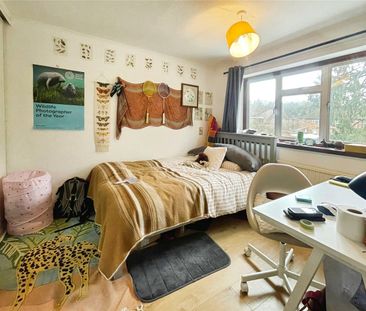 Nobles Way, Egham, Surrey, TW20 9RJ - Photo 5