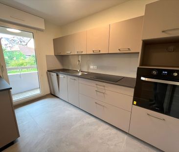 Location Appartement 4 pièces 91m² - Photo 2