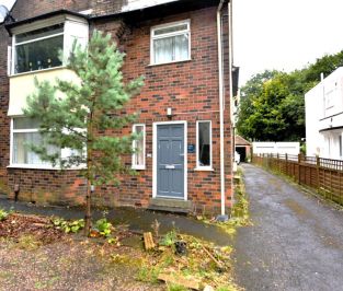 1 bedroom House in Otley Road Bed), Leeds - Photo 6