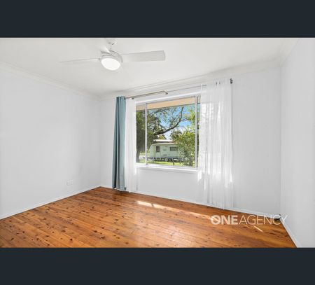 23 McDonald Avenue, Nowra, NSW 2541 - Photo 2