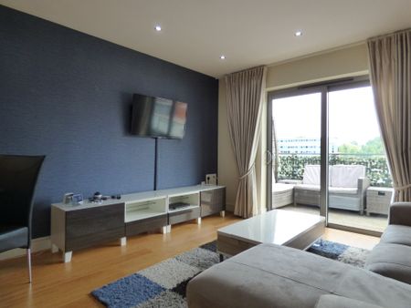 Queensmead, Farnborough, Hampshire, GU14 - Photo 5