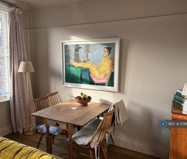 3 bedroom maisonette to rent - Photo 6