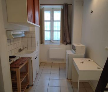 Location Appartement 1 pièce 11m² BORDEAUX 33000 - Photo 2