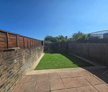Tubbs Road, London NW10 - Photo 2