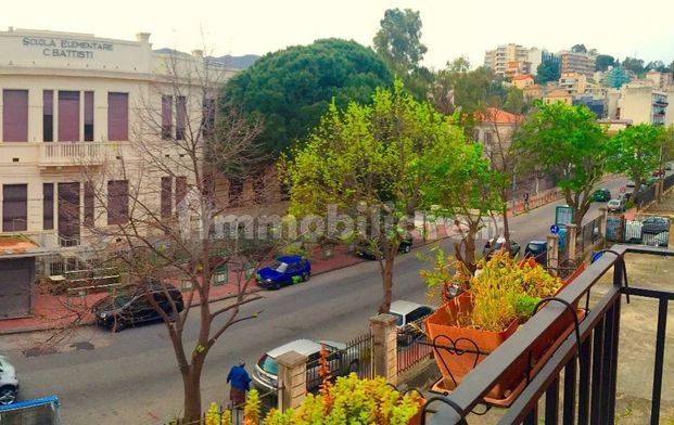 Appartamento viale Regina Elena 12, Giostra, Messina - Photo 1