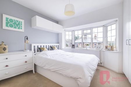 2 bedroom semi-detached house to rent - Photo 4