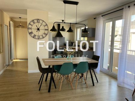 A LOUER : APPARTEMENT T3 MEUBLE à FOUGERES - Photo 5