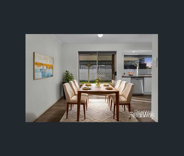 Versatile Home with Separate Office Space on 775sqm - Photo 2