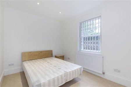 3 bedroom apartment to rent - Photo 4